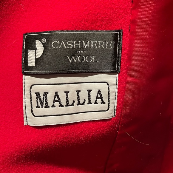 Long Red Cashmere Coat - Picture 7 of 11